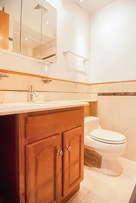 Rented by WAM Partners - William Moses Co. | media 71