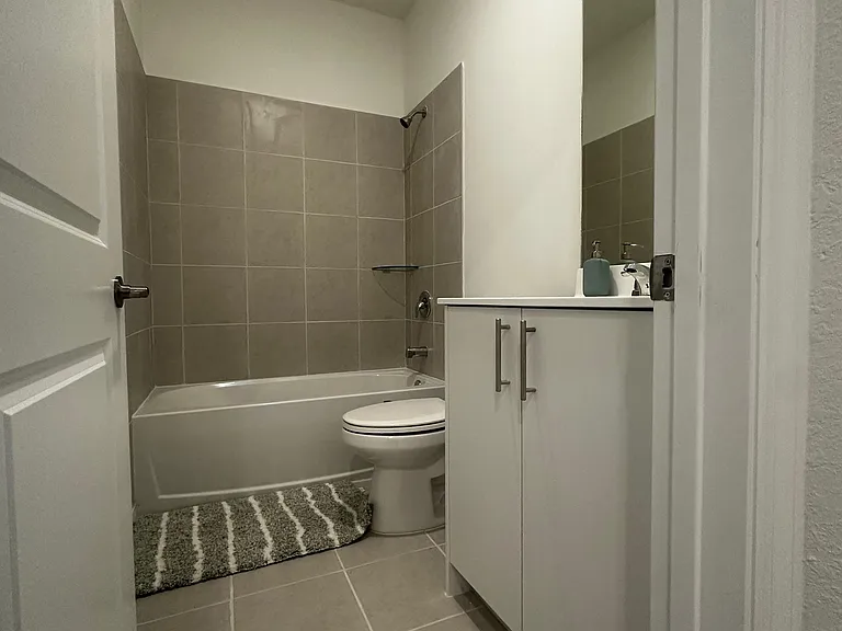 2811 SE 26th Ave — Photo 15