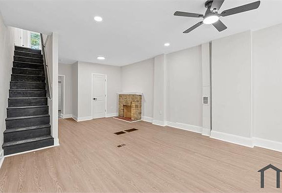 2nd image of 35 E Collom St