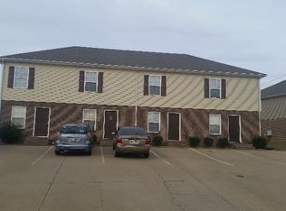 801 Oak Arbor Ct, Clarksville, TN 37040