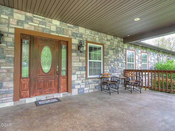 4th image of 2855 N Regency Dr