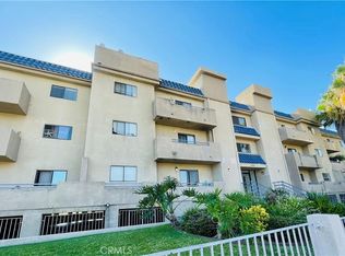 10901 Laurel Cny Blvd #209, San Fernando, CA 91340
