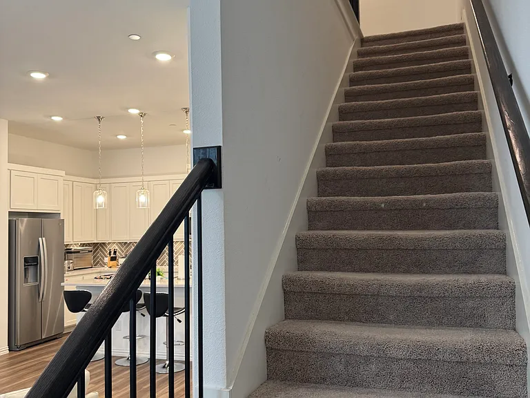 4536 Ward St — Photo 5