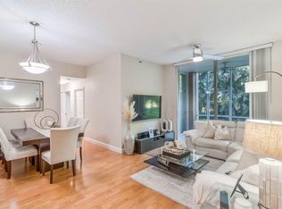 9755 NW 52nd St APT 112, Doral, FL 33178