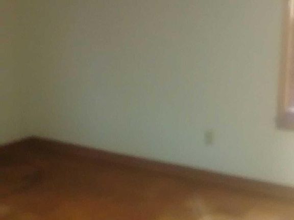4th image of 3117 Stillwell St