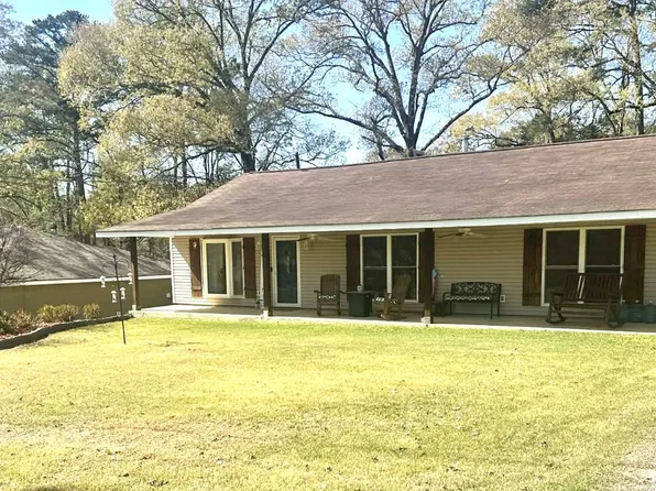 1122 W Sharbono Rd, Jena, LA 71342