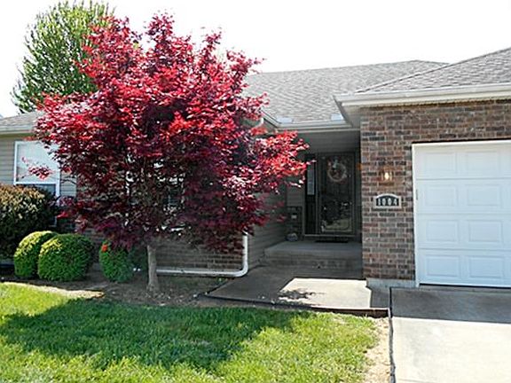 2nd image of 1004 Amber Dr