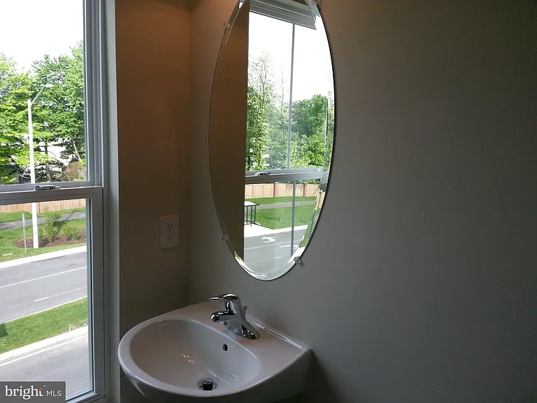 3100 Waterloo Ln — Photo 18
