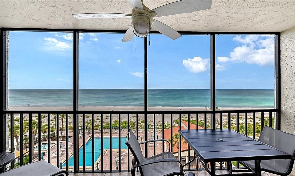1st image of 2045 GULF OF MEXICO DRIVE #M1-511