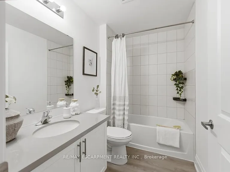 5055 Greenlane Rd #340 — Photo 14