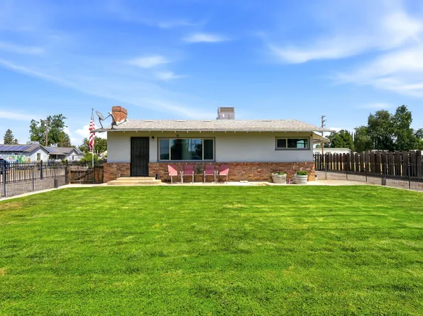 4007 W Myrtle Avenue, Visalia, CA 93277