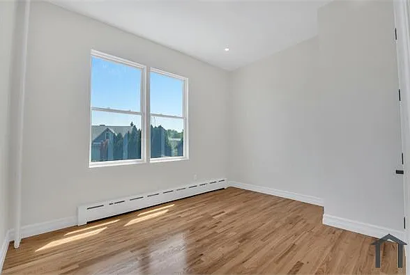 353 Saint Pauls Ave #2 — Photo 8