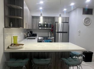 Warrenton House Condo, Hollywood, FL 33020