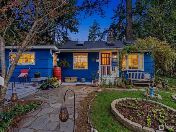 9730 46th Avenue NE, Seattle, WA 98115