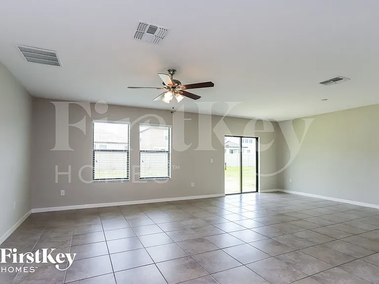 9632 Sage Creek Dr — Photo 2