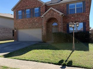 2413 Poplar Spring Rd, Fort Worth, TX 76123
