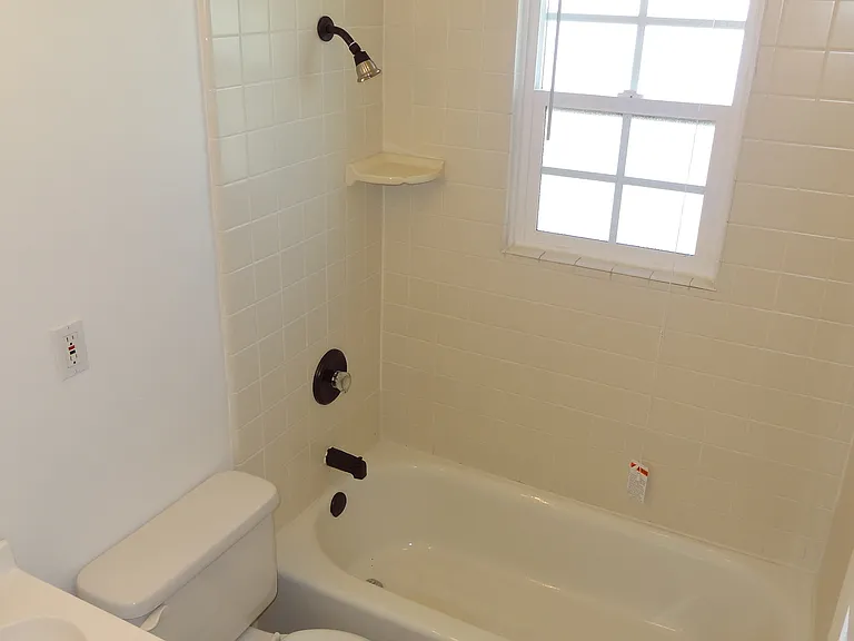 2365 1st Ave #8 — Photo 11