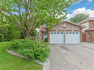 599 Sandford St, Newmarket, ON L3X 1T4