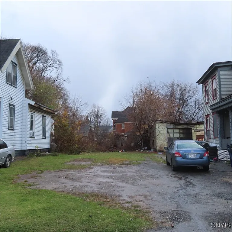 447 Shonnard St Lot 13 photo 1