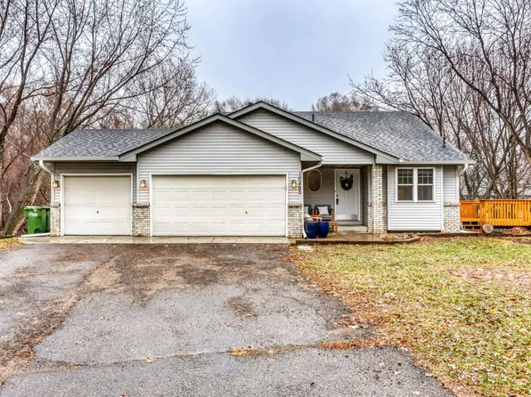 10895 Osage St NW, Coon Rapids, MN 55433