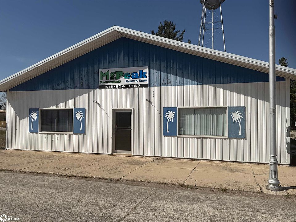 1st image of 410 Main St