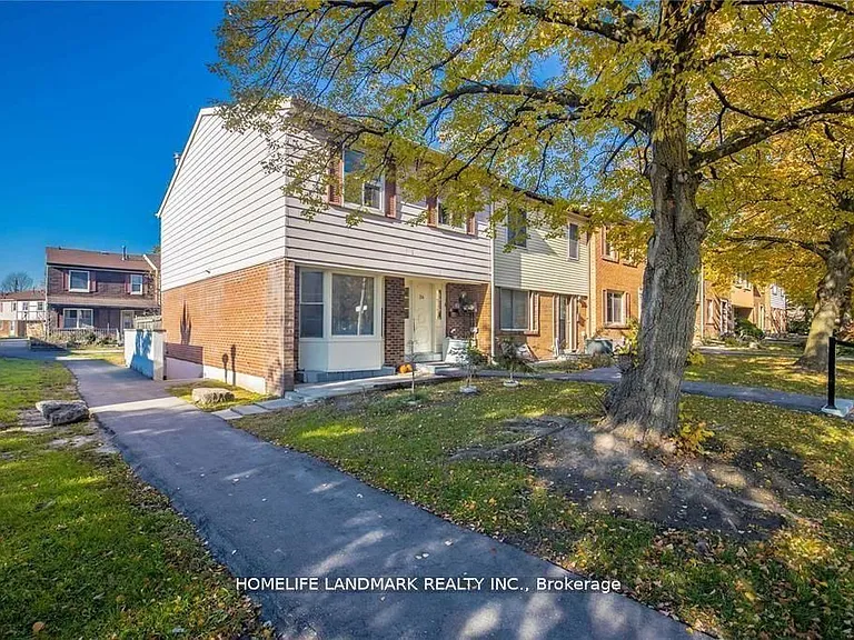 1500 Sandhurst Cir #24 — Photo 1