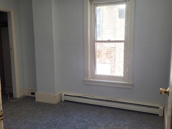 5th image of 89 N Main St #2