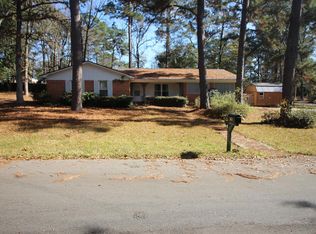 1105 Glenway Dr, Laurel, MS 39440