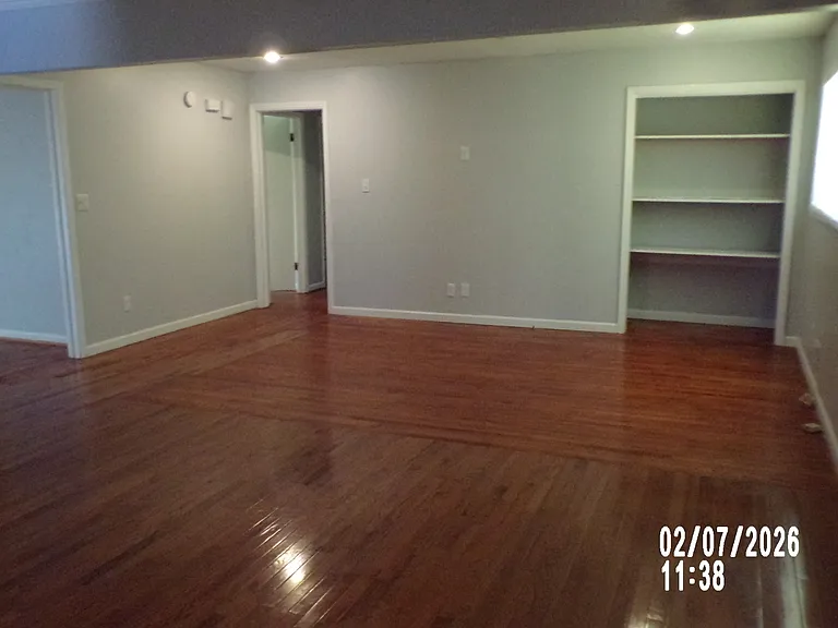 2705 Neptune Pl — Photo 5