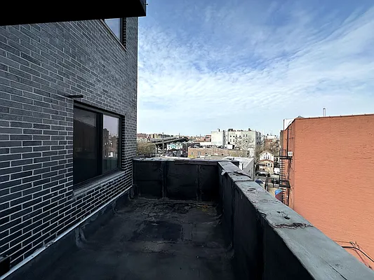 Rented by Highline Residential | media 6