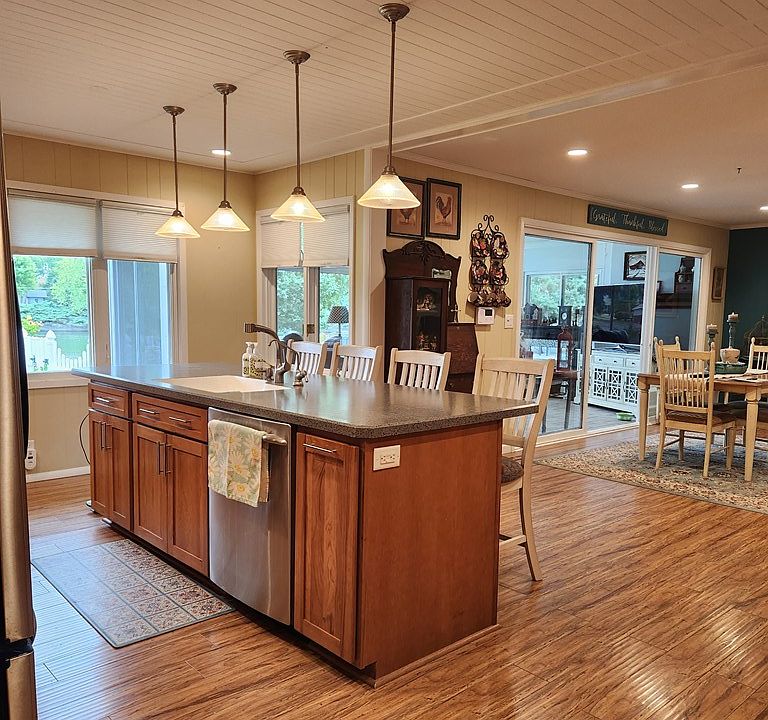 52 Kuester Lk, Grand Island, NE 68801 Zillow