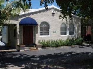 2213 Red Rd, Miami, FL 33155