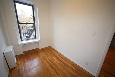 Rented by Metropolitan Realty