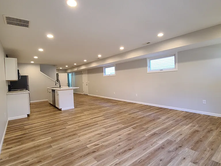 2503 S Hanna St — Photo 4