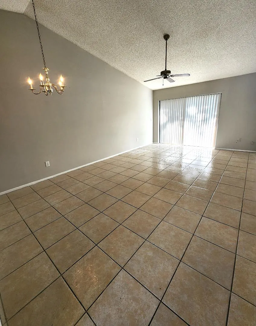 2913 Prince Oak Ct - 2913 Prince Oak Ct — Photo 2