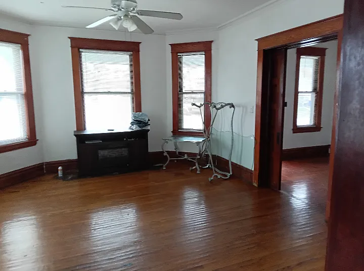 827 Geneva Ave SE #2 — Photo 9