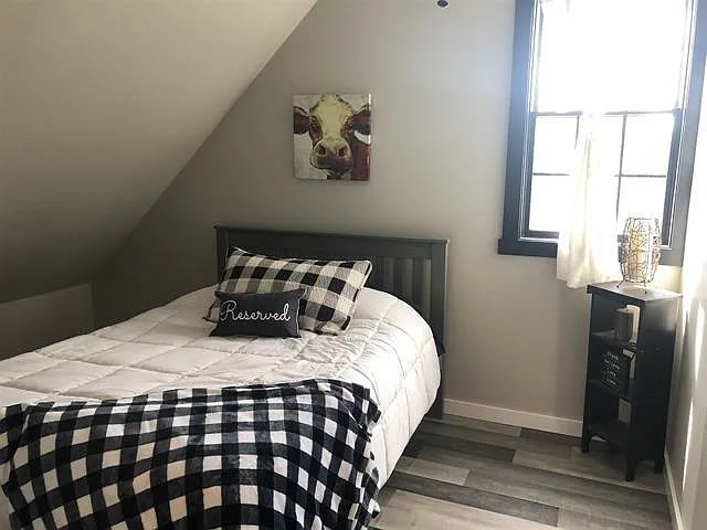 1090 Lakes Region Rd — Photo 23