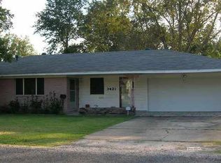 3421 Canal Ave, Groves, TX 77619