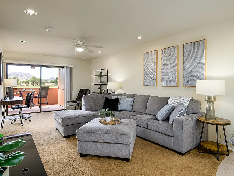 12212 N Paradise Village Pkwy S #252 — Photo 5