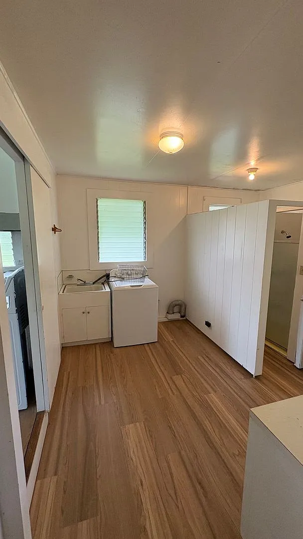 Building Photo - 53 E Palai St