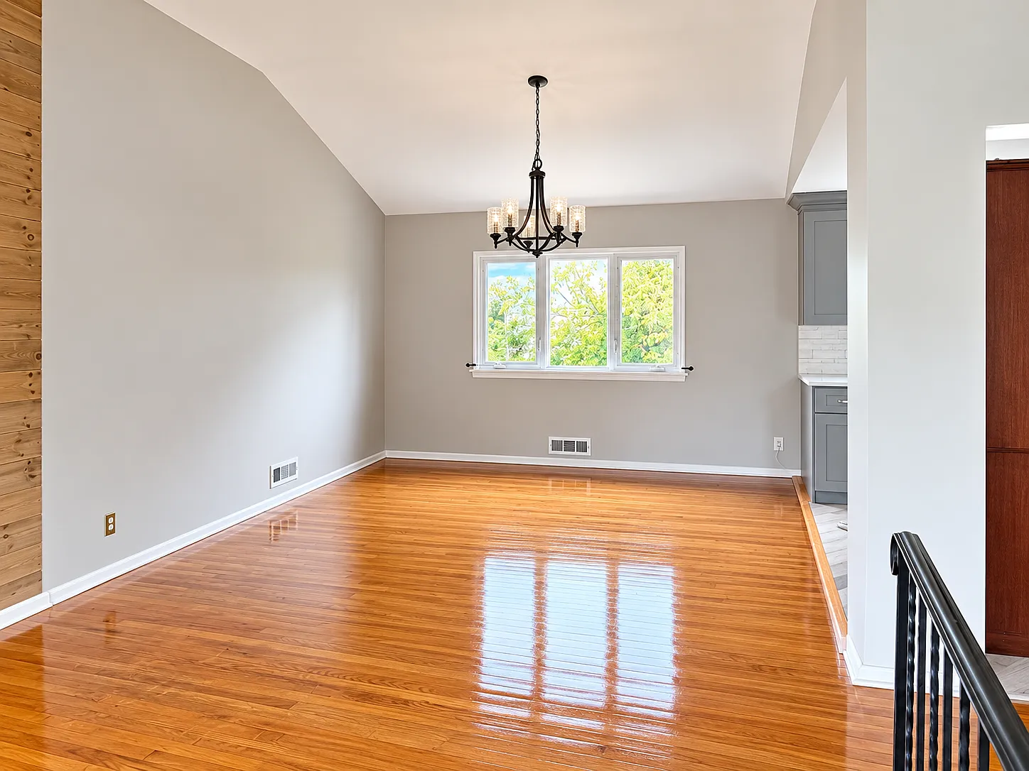 3 bed, 1804 sqft, $3,800 — Photo 3