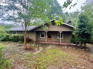 100 Southgate Dr, Carriere, MS 39426