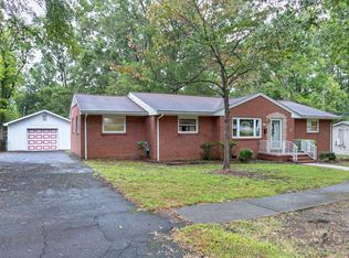 1418 Kirkwood Dr, Durham, NC 27705