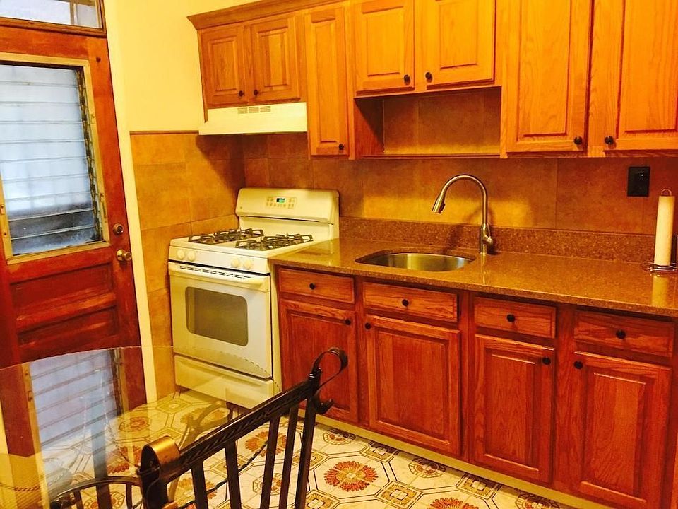 1st image of 24-59 32nd St #101