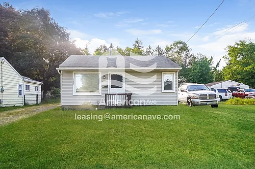 1583 Breiding Rd Photo 1