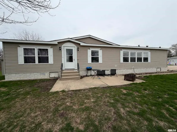 1108 Autumn Cir, Belvidere, IL 61008