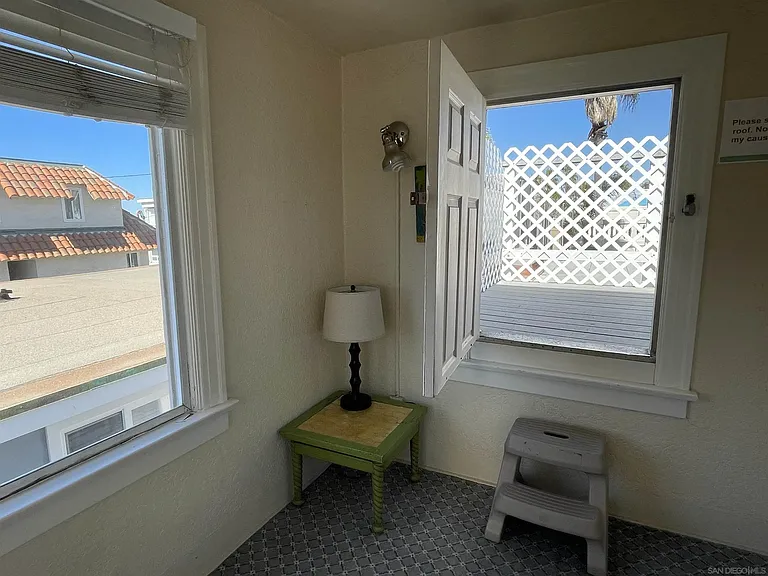 719 Ensenada Ct — Photo 14