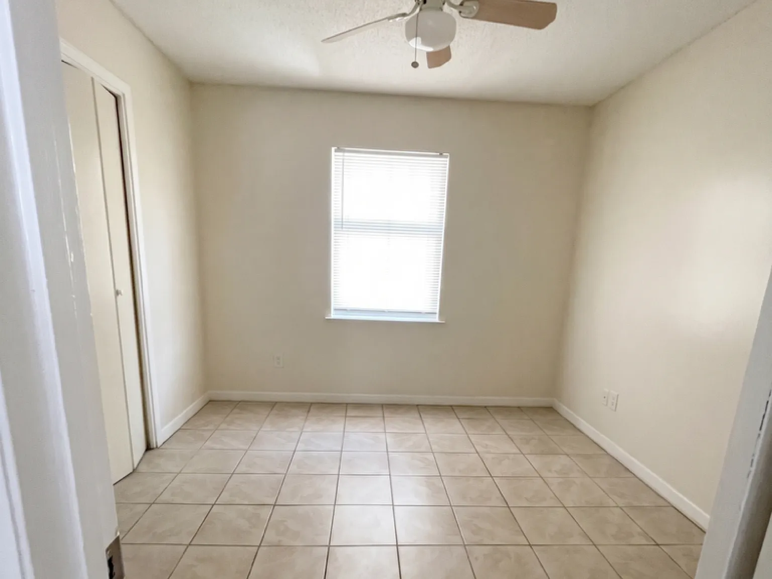 547 South 61st Ave - 547B — Photo 4