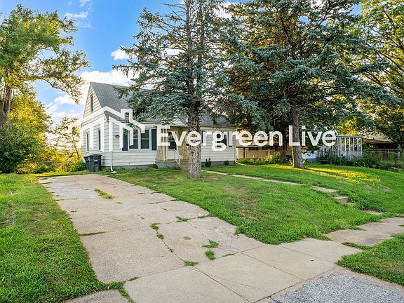 2nd image of 6616 S 30th St