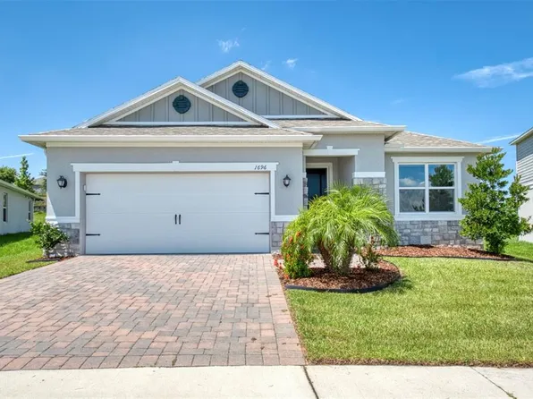 1696 Wilson Prairie Cir, Groveland, FL 34736